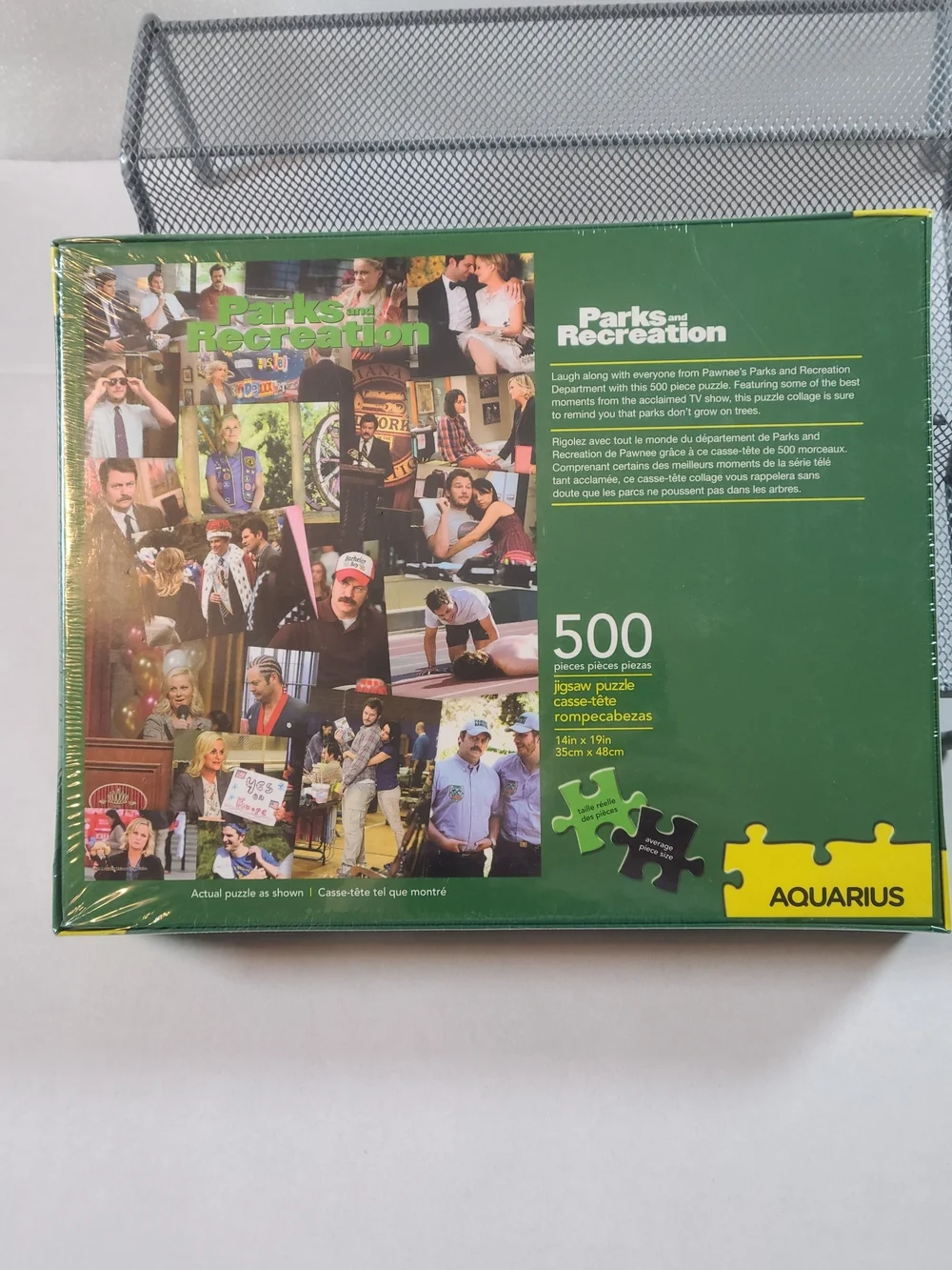 Parks and Recreation 500-Piece Jigsaw Puzzle Sealed- Green 14 In X 19 In